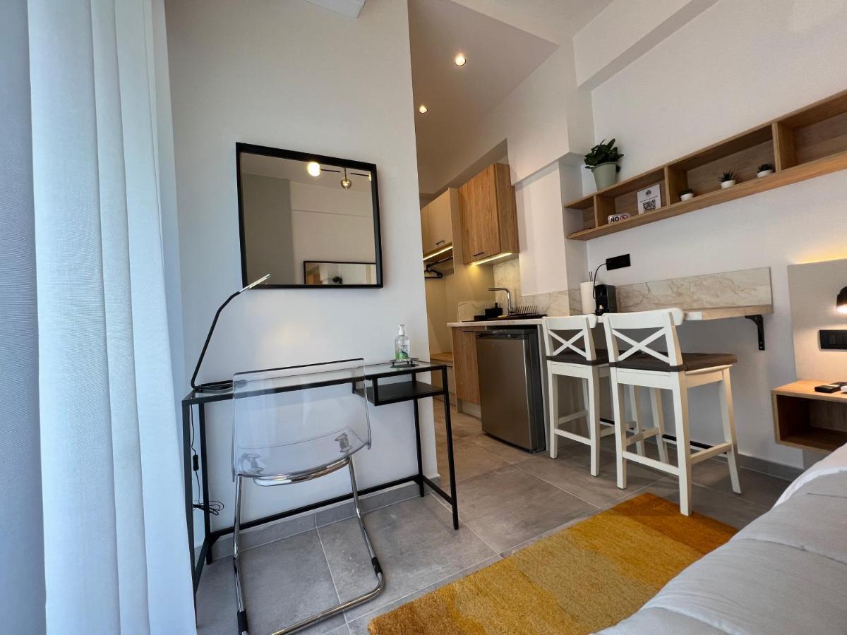 City House Premium Kalamata Exteriör bild