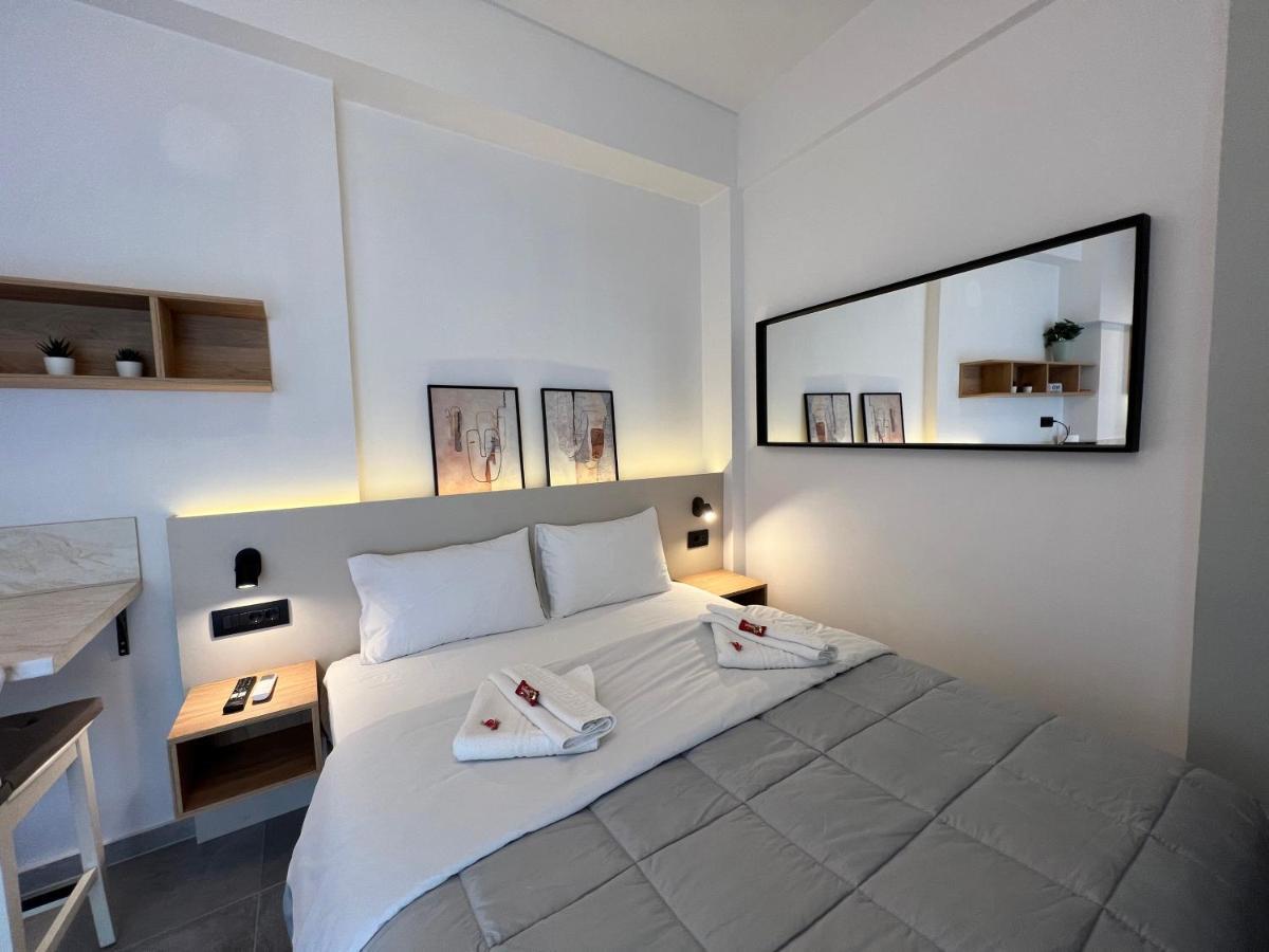 City House Premium Kalamata Exteriör bild